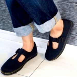 ➕Dr. Martens➕Woolwich Mary Jane Shoes Black Canvas Buckle T-Strap Flats-size 8
